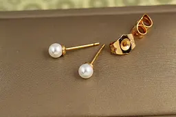Сережки гвоздики Xuping Jewelry перли 4 мм золотисті