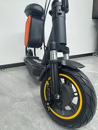 Електросамокат E-KAM G30 MAX PRO (600W, 18Ah) +2 Кейси +2 Подарунки (Кріплення для телефону, Шолом) X-Scooter - мініатюра 4
