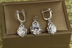 Набір Xuping Jewelry Сицілія з білим каменем сріблястий