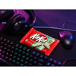 Шоколадний батончик Kit Kat Mint and Dark Chocolate Candy Bar 42 г - мініатюра 5