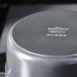 Каструля GreenPan Featherweights  з кришкою 28 см 6.3 л чорна (CC005057-001) - мініатюра 2