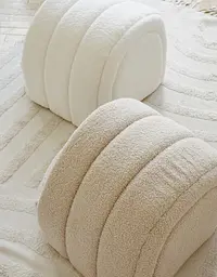 Лежак-будиночок ортопедичний для собак "Shell Teddy" молочний S (42*45см) - мініатюра 3