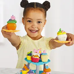 Набір для творчості Play-Doh Вежа капкейків з масою для ліплення (G0529) - мініатюра 2