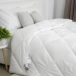 Ковдра двоспальна ТЕП Huggy 1-05122_00000 180х210 см біла