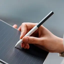 Перо Wacom One 2023 White/Gray (CP92303B2Z) - мініатюра 3