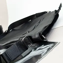 Сумка чоловіча шкіряна Handycover S105 чорна з 2 кишенями - мініатюра 6