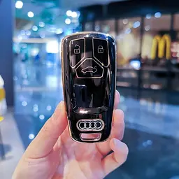 Чохол ключа №3 Audi чорний+золота окантовка TPU - мініатюра 5