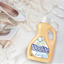 Засіб для прання рідкий Woolite для світлих та білих тканин з Кератином 1.8 л - мініатюра 3