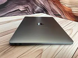 Ноутбук Apple MacBook Pro 13" A1708 i5-7360U/8/251 (FVFWJC4LHV29) Б/в - мініатюра 5