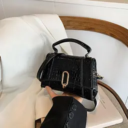 Каркасне невелике кросбоді з еко-шкіри Lilly P2-17068985A чорне - мініатюра 4