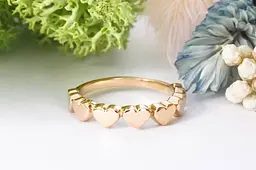 Золота каблучка з сердечками 19 К-0322