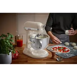 Планетарний міксер KitchenAid Artisan з підйомною чашею 5.6 л кремовий (5KSM60SPXEAC) - мініатюра 13