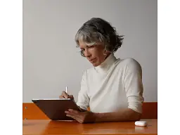 Планшет Apple iPad Pro 11 2022 Wi-Fi 1TB Silver (MNXL3) - мініатюра 6