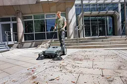 Підмітальна машина Karcher компактнаKM 70/20 C 2SB (1.517-131.0) - мініатюра 4