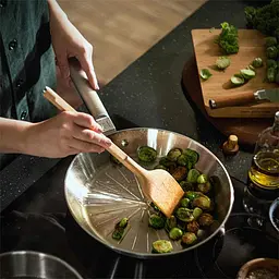 Сковорода Fiskars Norden 28 см без покриття (1067629) - мініатюра 8