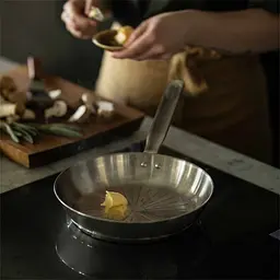 Сковорода Fiskars All Steel Pure матова 24 см (1065627) - мініатюра 9