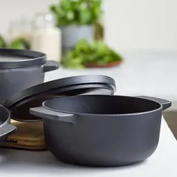 Каструля KitchenAid Matte Oven-to-table, чавунна з кришкою 3,3 л, чорна (CC004899-001) - мініатюра 3
