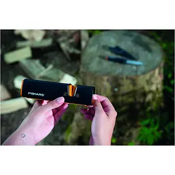 Точило для сокир і ножів Fiskars Xsharp (1000601) - мініатюра 8