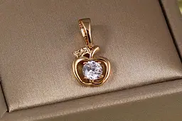 Кулон Xuping Jewelry Яблучко з камінчиком 9 мм золотистий