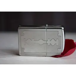 Запальничка Zippo 28137 Razor Blade Lighter - мініатюра 2