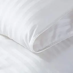 Дитяча ковдра Cosas сатинова 4 сезони 110х140 см Snow біла (Quilt_110х140_DSeason_Viscose_StrSatin-White) - мініатюра 6