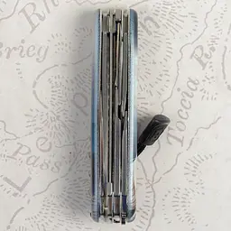Складаний ніж Victorinox HUNTSMAN ZODIAC Магічний кінь 1.3713.3.Z5280pk - мініатюра 8