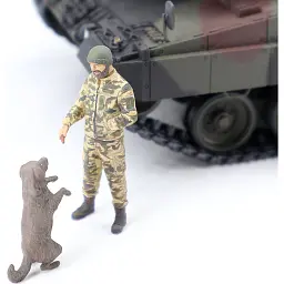 Конструктор ICM Holding Leopard 2A6 ЗСУ з екіпажем - мініатюра 8