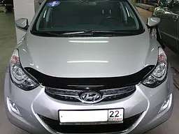 Дефлектор капоту мухобійка для Hyundai Elantra 2011-, темний