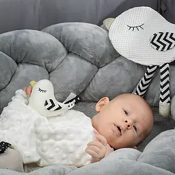 Іграшка-обіймашка BabyOno Маленька пташка з шурхотінням для малюків 25х25 см (2136278049) - мініатюра 4