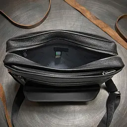 Чоловіча шкіряна сумка Tony Perotti New Contatto 9058G-26 (90424) Чорна - мініатюра 7