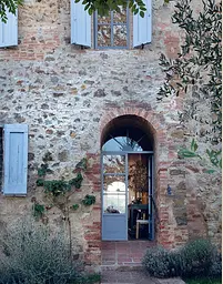 A House Party in Tuscany. Recipes, Stories and Art From Arniano - мініатюра 3