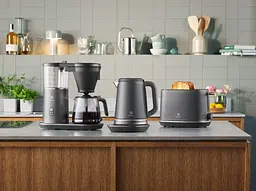 Тостер 980Вт, метал, чорний Electrolux kuh0014921 - мініатюра 7