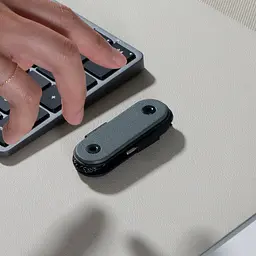Кабель Native Union Pocket Cable USB-C to USB-C Slate Green 0.17 м (POCK-C-GRN-NP) - мініатюра 3