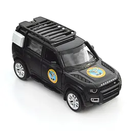 Автомодель серії «Шеврони Героїв» Land Rover Defender 110 «ГУР МО» TechnoDrive 250364M - мініатюра 4