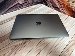 Ноутбук Apple MacBook Air 13" 2020 A2337 M1/8/256 (FVFFTBS3Q6L4) Б/в - мініатюра 8