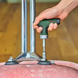 Викрутка з тріскачкою, Т-подібне руків'я, 20 насадок, 109мм, сталь Bosch hoz0014150 - мініатюра 6