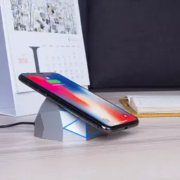 Бездротовий зарядний пристрій для мобільного телефону XOOPAR - GEO DOCK LED microUSB сріблястий - мініатюра 6