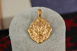 Ладанка Xuping Jewelry овальна з виступами Ісус 3 см золотиста - мініатюра 2