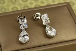 Сережки гвоздики Xuping Jewelry пристрасть 2,4 см сріблясті