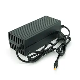 Зарядний пристрій Jinyi для акумуляторів Li-ion 24V(29,4V),7S,5A,штекер 5,5,з індикацією,BOX