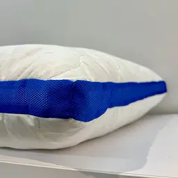 Подушка LeLit Chance гіпоалергенна 70х70 см біла з синім (le2000000287652) - мініатюра 3