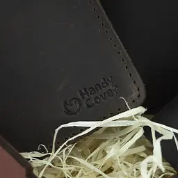 Подарунковий набір чоловічий в коробці Handycover №46 (коричневий) ключниця, обкладинка на документи і паспорт - мініатюра 3