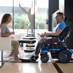 Кресло-коляска с электроприводом Invacare AVIVA RX40 (AVIVA RX40-1794) - миниатюра 9