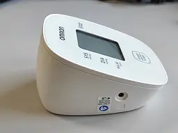 Тонометр Omron M1 Basic (HEM-7121J-AF) автоматичний на плече - мініатюра 5
