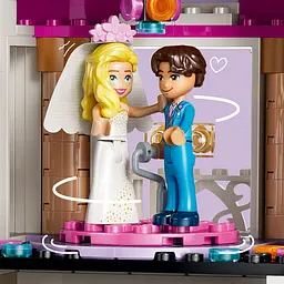 Конструктор LEGO Friends Гранд-готель у Хартлейк-Сіті (42704) - мініатюра 7