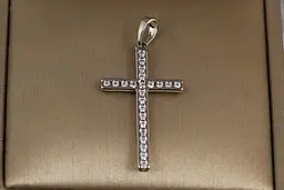Хрестик Xuping Jewelry фіанти в окантовці 3 см сріблястий