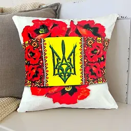 Подушка патріотична Квітуча Україна велюрова 3D 35х35 см