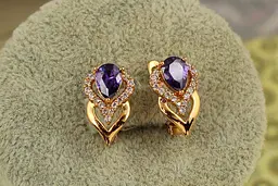Сережки Xuping Jewelry Перина з фіолетовим каменем 1,6 см золотисті - мініатюра 2