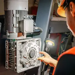 Ліхтар-прожектор Mactronic Twin Beam 700 Lm акумуляторний, чорний, IPX5, Type-C - мініатюра 6