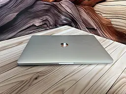 Ноутбук Apple MacBook Pro 13" 2020 i7-1068NG7/32/512 (C02F70MHML87) Б/в - мініатюра 8